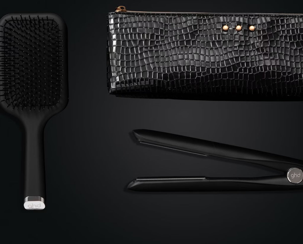 NEW GHD GOLD® HAIR STRAIGHTENER FESTIVE GIFT SET IN BLACK (WORTH £254)