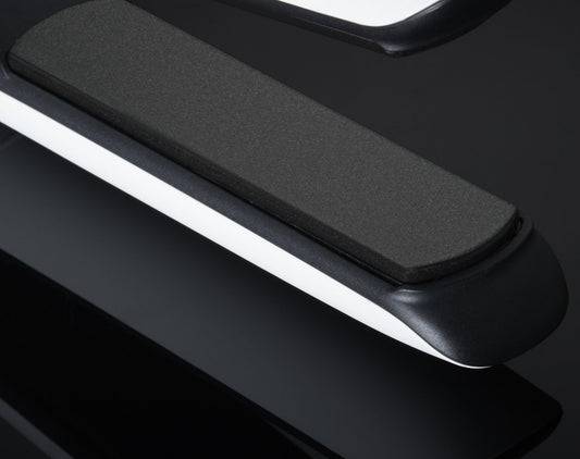 GHD PLATINUM+ PROFESSIONAL HAIR STRAIGHTENER (26MM PLATE) WHITE